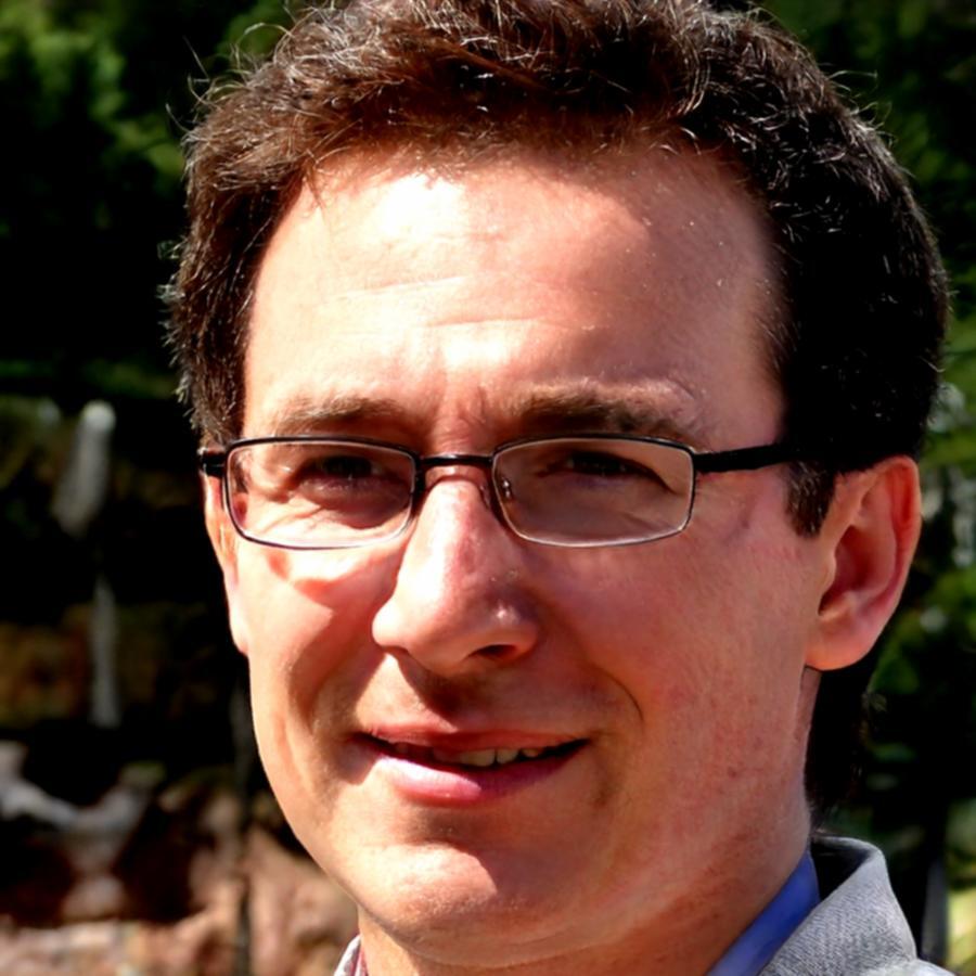 Miguel Rodríguez - Analista Financiero